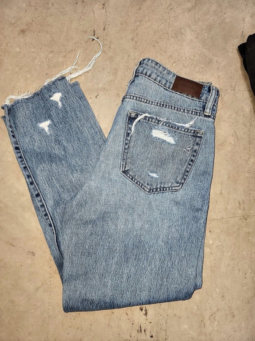 Hidden Women's Distressed Jeans Waist 26